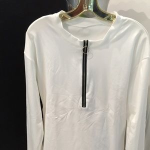 NWOT White Athletic Quarter Zip Pullover Light Weight Perfect For Casual Dress